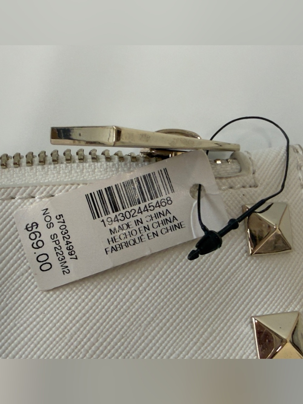 White House Black Market White Floral Print Studded Wristlet - Picture 2 of 5
